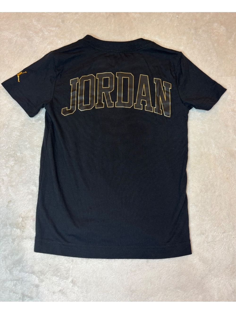Jordan Boys T Shirt Size small 5 Black Gold Flight 23 Jumpman See Me Shine Tee - Picture 3 of 6